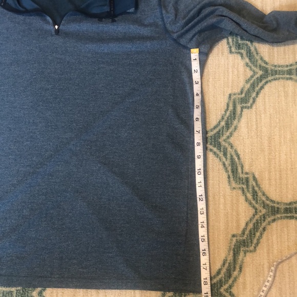 Extra large men’s Under Armour  heat gear, thread, born half zip pull over - Picture 13 of 14